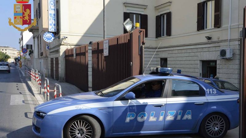 Civitavecchia: arrestato dopo aver minacciato dipendenti di un bar con il coltello