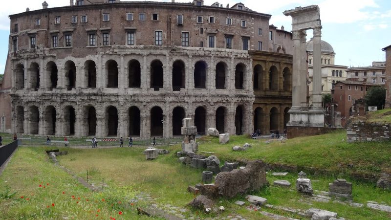 Riapre al pubblico il percorso pedonale per il Teatro di Marcello