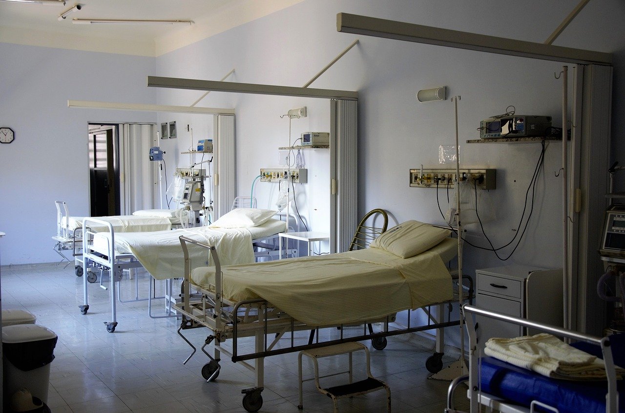 Furto all'Ospedale Loreto Mare di Napoli