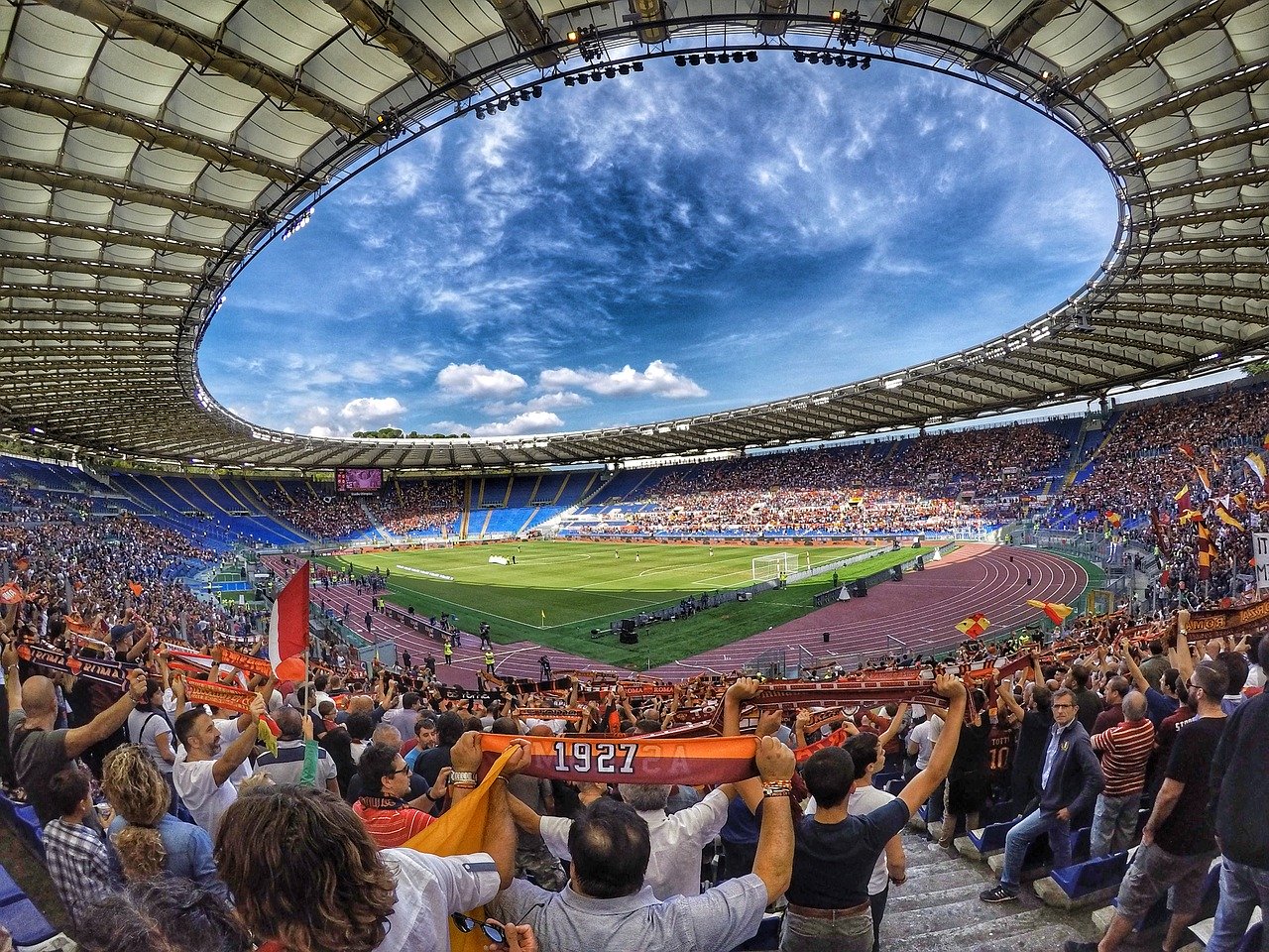 La società Roma pensa già a costruire la nuova rosa di calciatori